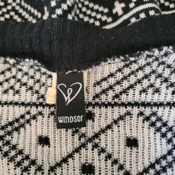 Windsor Black and White Long Sleeve Open Cardigan Sweater in Size Medium - Picture 6 of 6